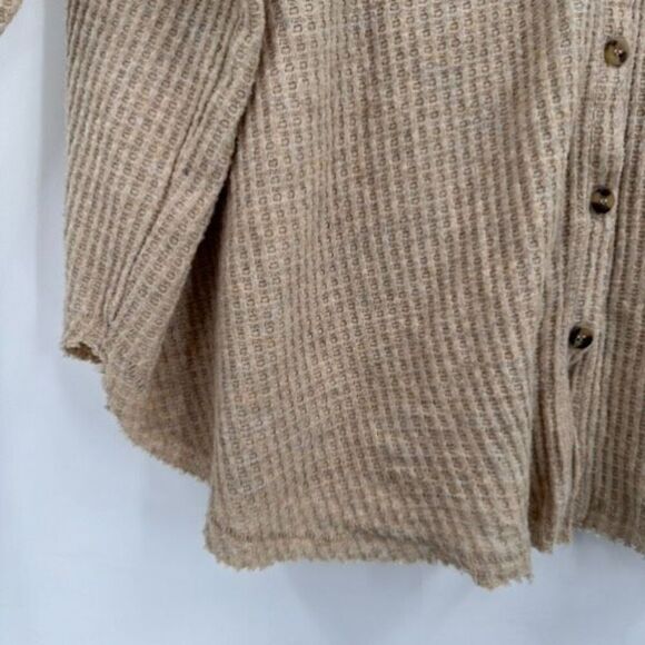 Urban Outfitters Out From Under Beige Jojo Thermal Henley Shirt Size Medium - Picture 5 of 13